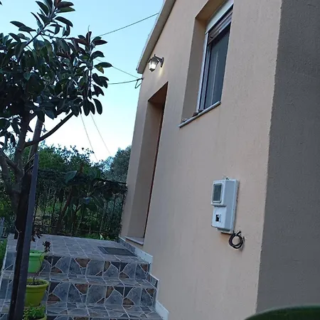 Araklis House Ithaca بيت للعطل